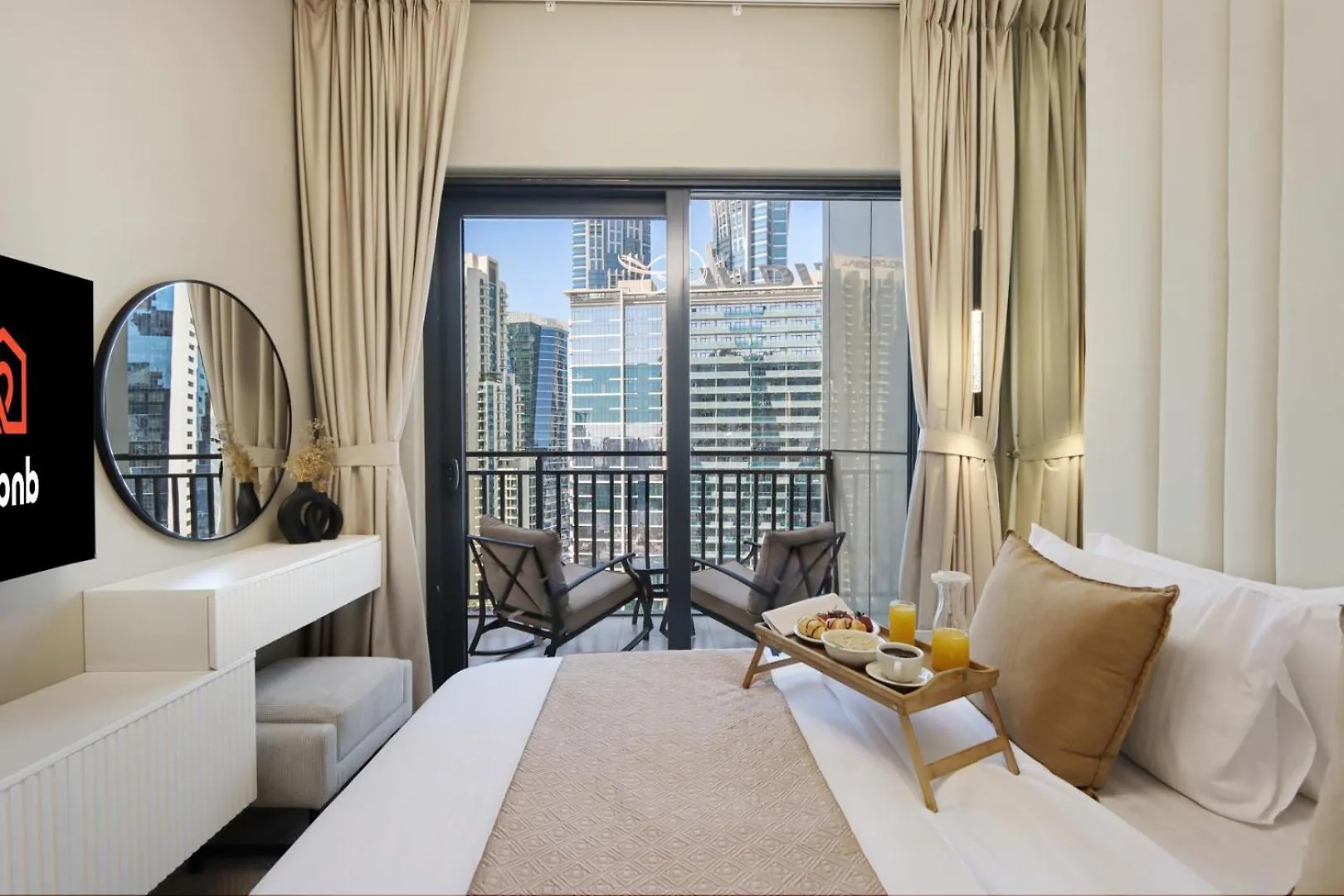 Daire Livbnb-1B Urban Serenity With Private Balcony Dubai Birleşik Arap Emirlikleri