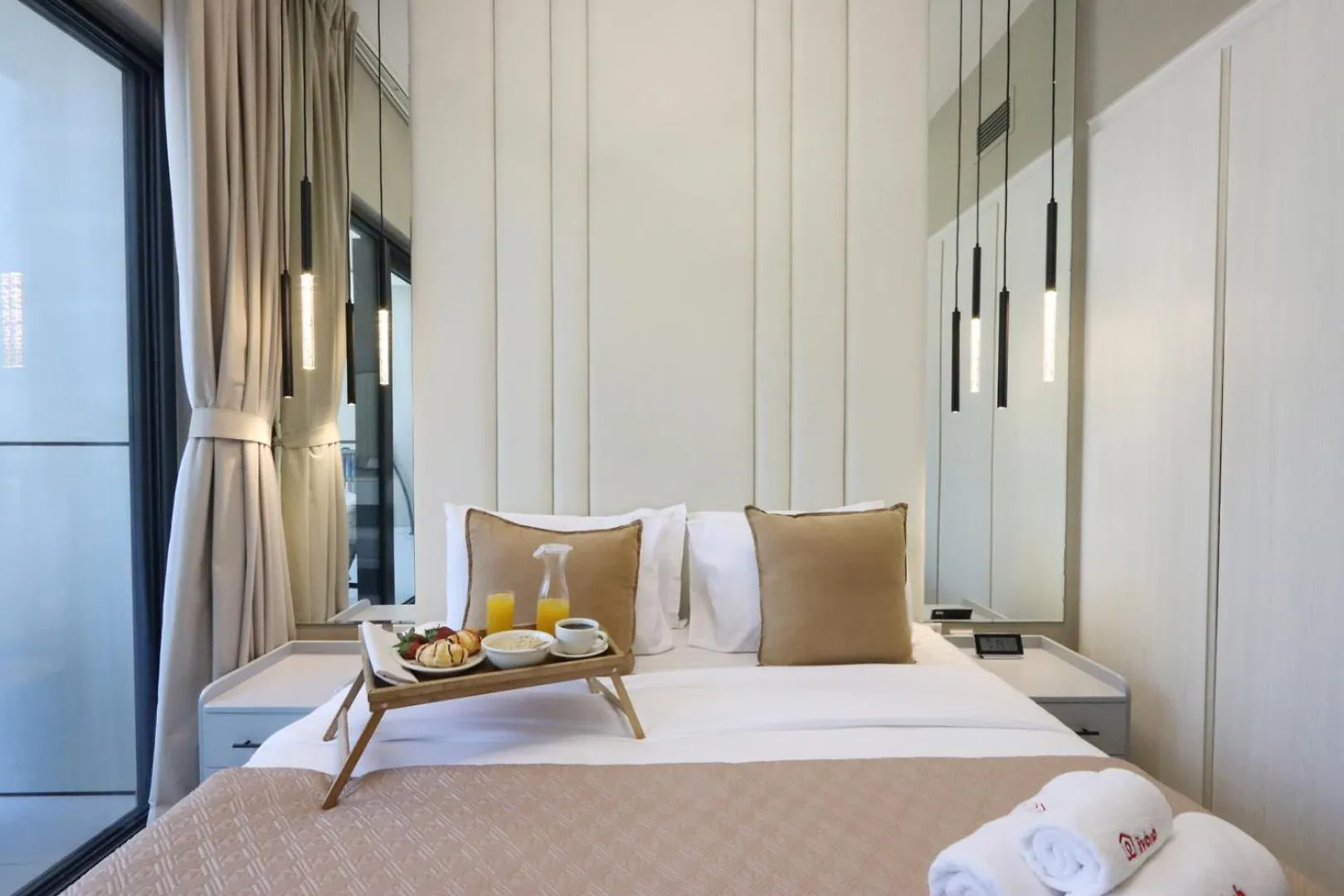 Livbnb-1B Urban Serenity With Private Balcony Dubai Birleşik Arap Emirlikleri
